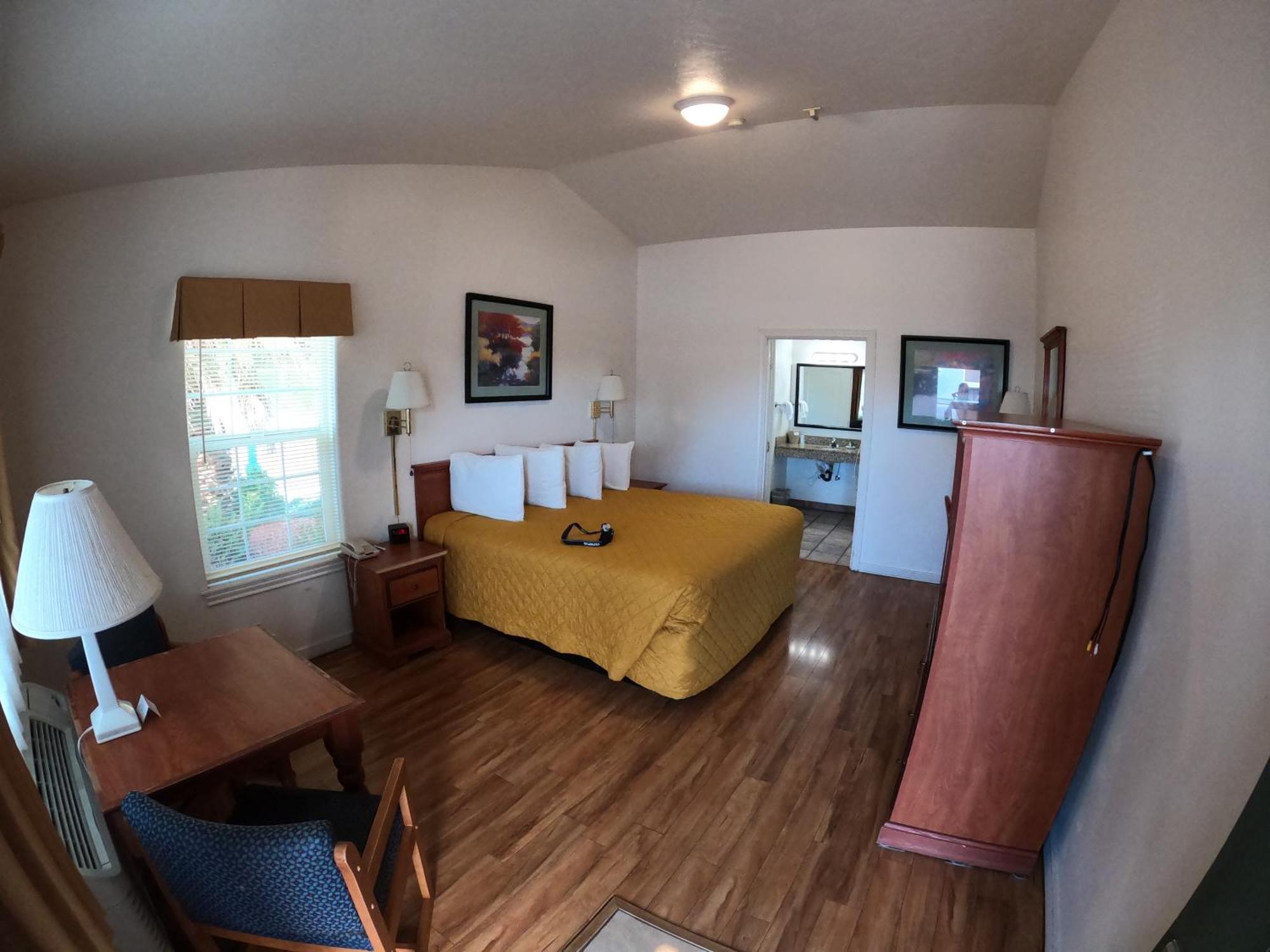 Wild Rivers Motorlodge Brookings Room photo